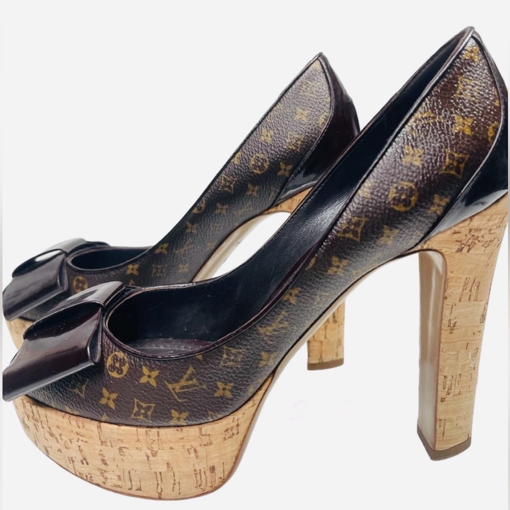 Louis Vuitton Rivoli